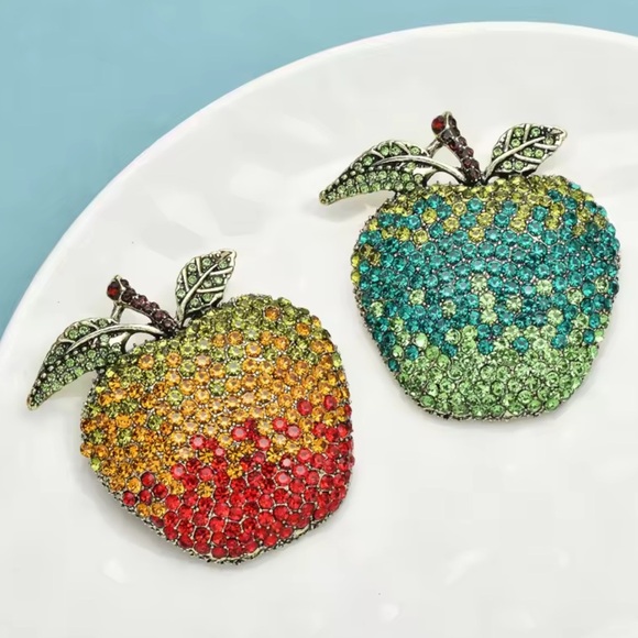 Betsey Johnson Multicolor Green Red Crystal Apple Brooch - Picture 7 of 8